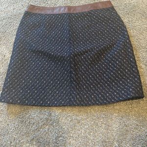 Theory leather/ tweed  skirt